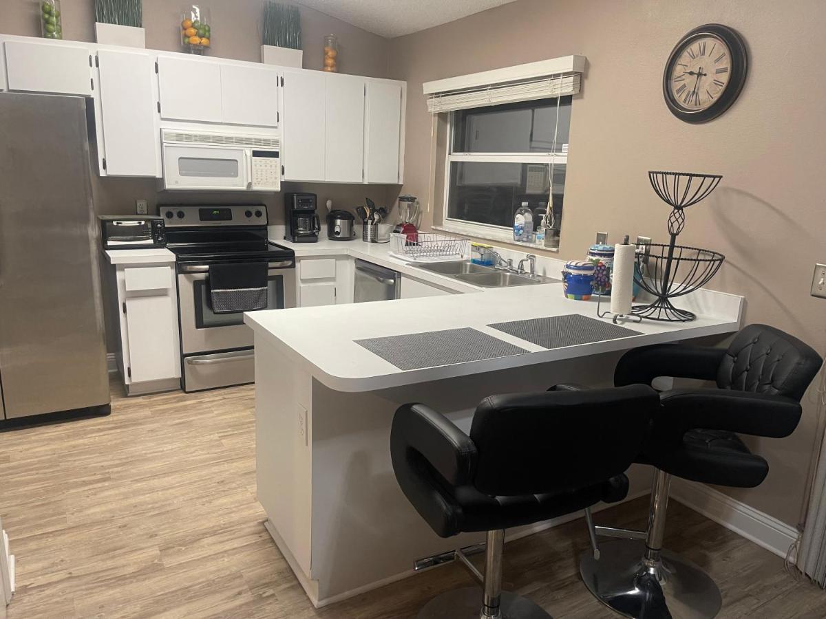 Cozy 3 Bedroom Home Close To Everything In Tampa! Ngoại thất bức ảnh