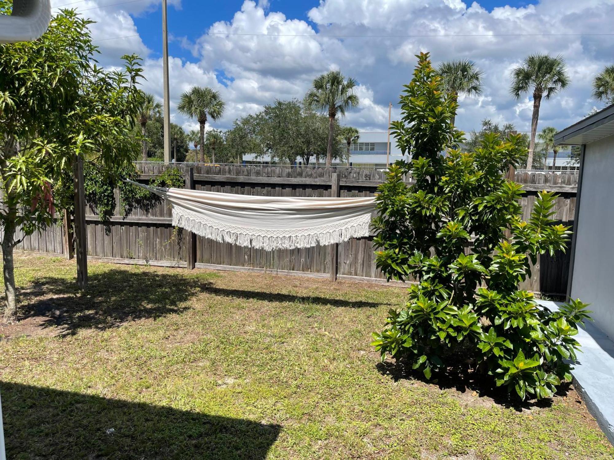 Cozy 3 Bedroom Home Close To Everything In Tampa! Ngoại thất bức ảnh